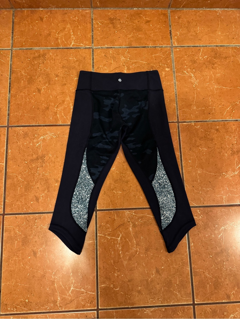 lululemon athletica Girls' Black Capri Leggings with Silver Reflective Insets